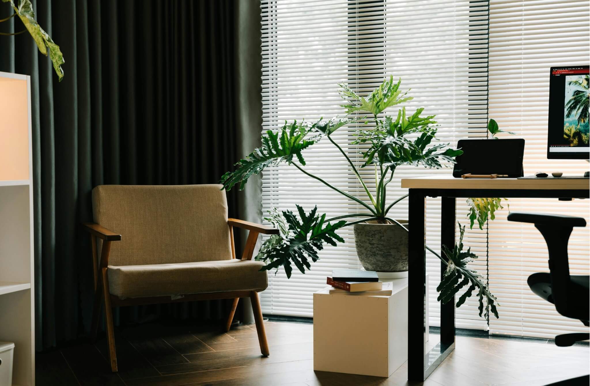 Najczęstsze problemy z żaluzjami drewnianymi product img