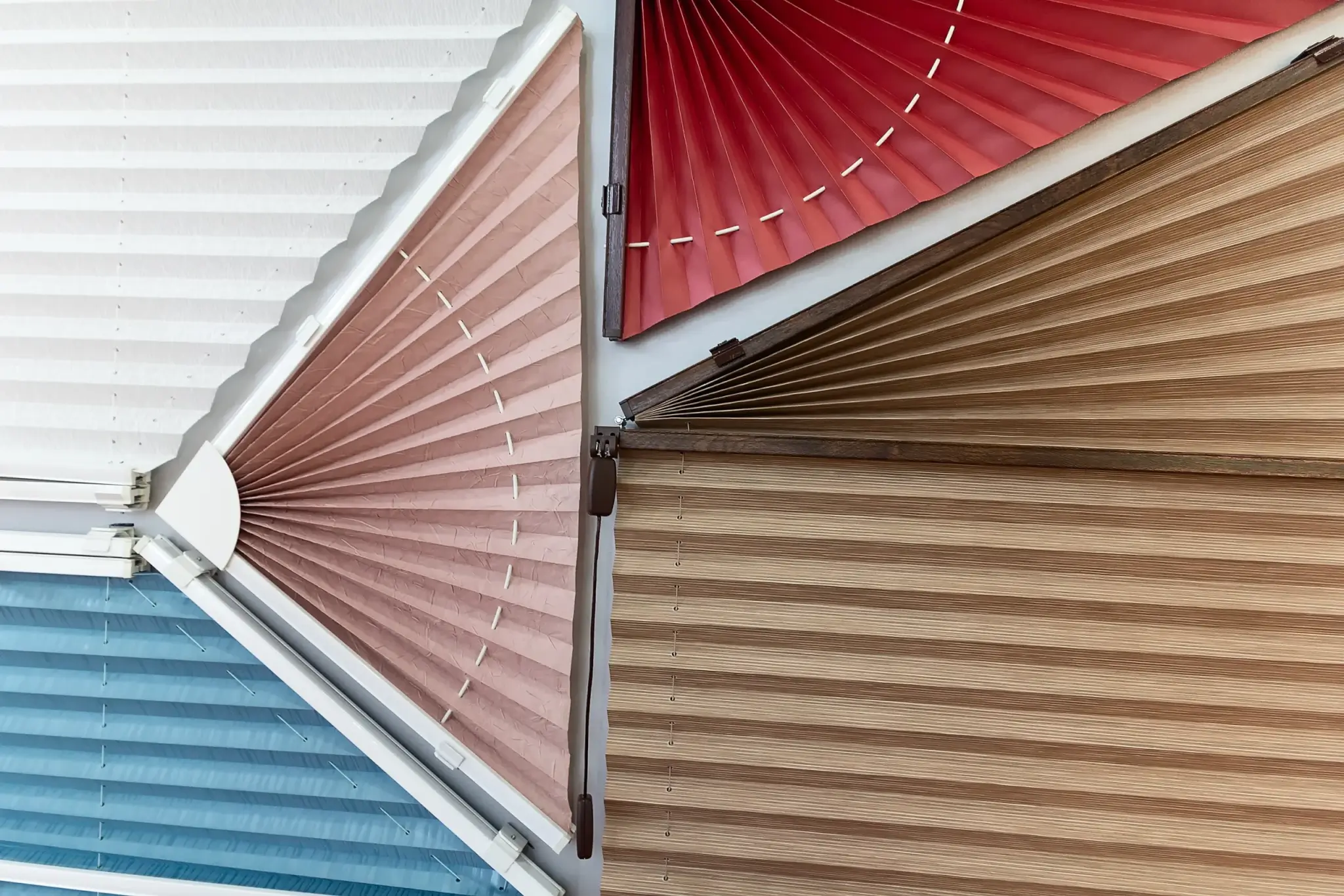 Osłony na niestandardowe okna. product img